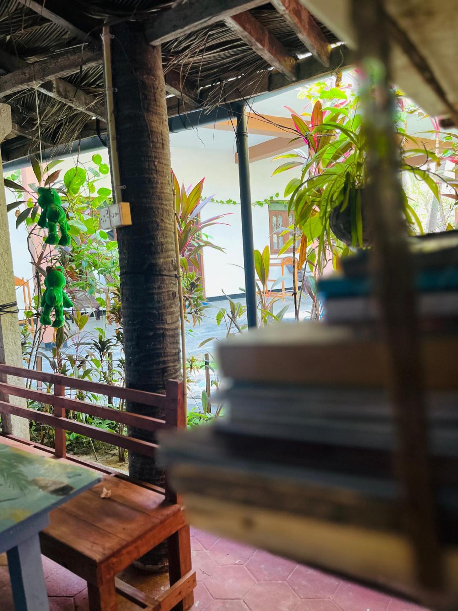 Lobster Inn تريكونامالاي المظهر الخارجي الصورة